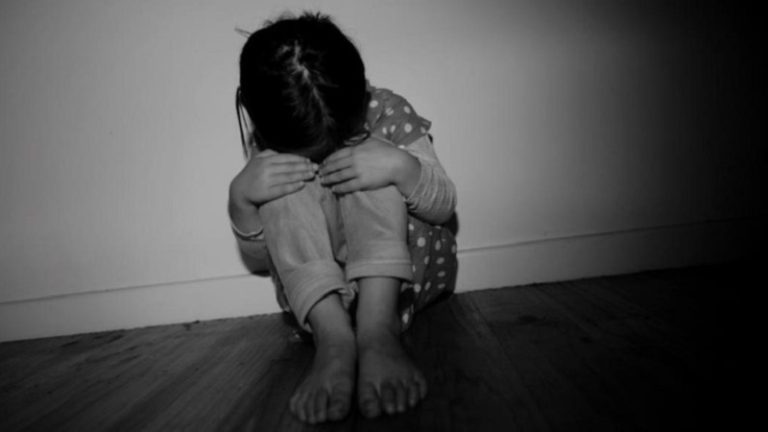 तेजाब से जला डाला, काट डाली हाथों की उँगलियाँ… बिहार में बच्ची की निर्मम हत्या; उधर कर्नाटक के ‘शक्ति प्रदर्शन’ में व्यस्त CM नीतीश कुमार