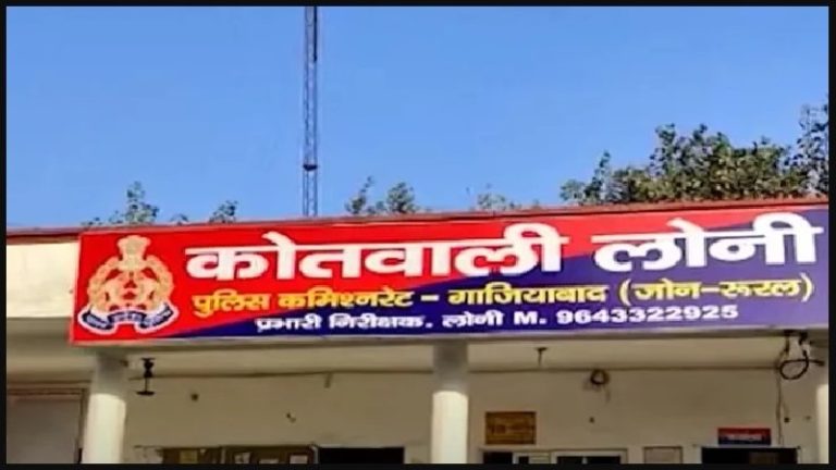 खाने में थूकने के बाद पैक कर रहा था मासूम, कुरैशी ब्रदर्स के सलाम चिकन रेस्टोरेंट का वीडियो वायरल: FIR के बाद इसे बंद करने की हो रही माँग