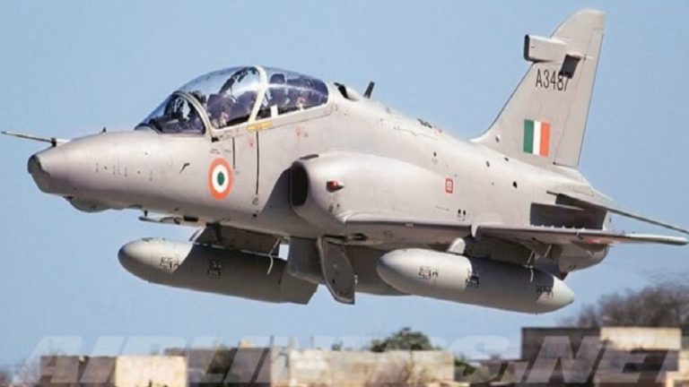 24 हॉक, 115 एडवांस जेट ट्रेनर: विमानों की खरीद में ब्रिटेन की कंपनी ने भारत से किया था फ्रॉड, CBI ने ‘रोल्स रॉयस’ के डायरेक्टर समेत कई पर की FIR