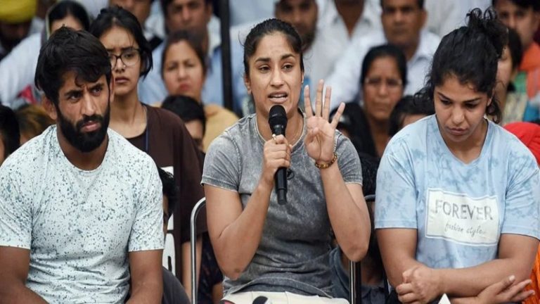 साक्षी-बजरंग-विनेश सहित 6 पहलवानों को ट्रायल में छूट: योगेश्वर दत्त बोले- यह कुश्ती के लिए काला दिन, क्या धरना का यही मकसद था