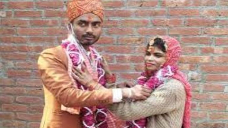 बरेली की शहनाज बनी आरोही, पवन संग फेरे ले की घर वापसी: भगवान श्रीकृष्ण की पूजा करने पर शौहर ने दे दिया था तीन तलाक