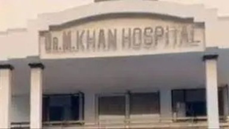 हिंदू बच्चे का खतना करने वाले डॉक्टर एम खान अस्पताल का लाइसेंस सस्पेंड, जीभ का इलाज कराने आया था: डिप्टी CM ने बनाई जाँच कमेटी