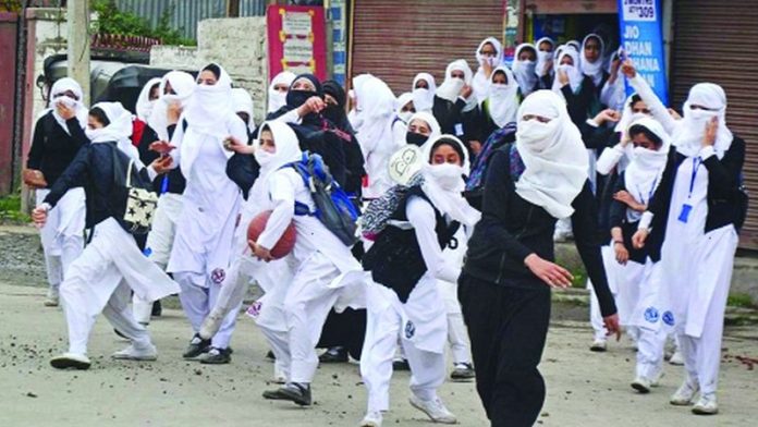 कश्मीर में ISI और आतंकी संगठनों का जाल