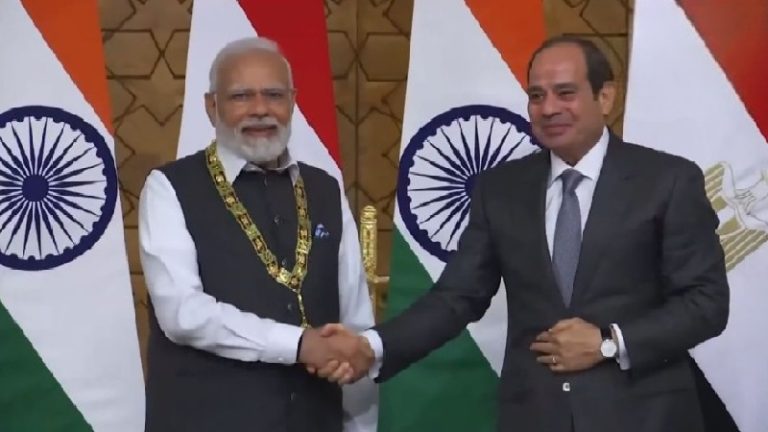 PM मोदी को मिला मिस्र का सर्वोच्च राजकीय सम्मान: राष्ट्रपति अब्देल फतह ने ‘ऑर्डर ऑफ द नील’ से किया सम्मानित, जानें क्या है इसकी खासियत