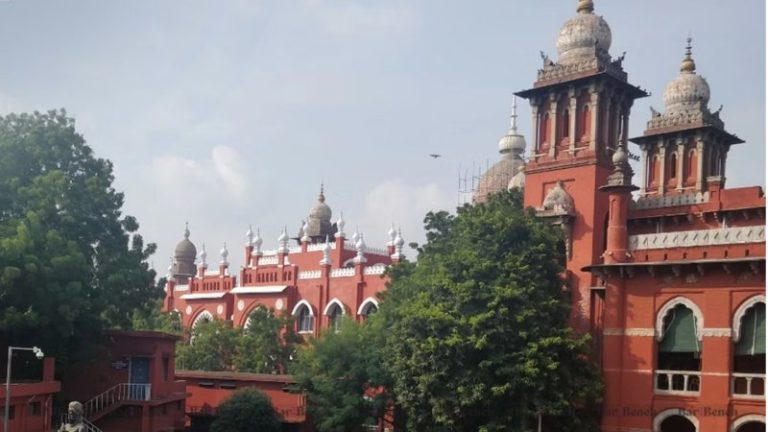 ‘छात्रों को विरोध का अधिकार, पर वे उन्मादी नहीं हो सकते’: IIT मद्रास में ‘बीफ फेस्ट’ के बाद हिंसा पर हाईकोर्ट, आयोजकों ने दायर की थी