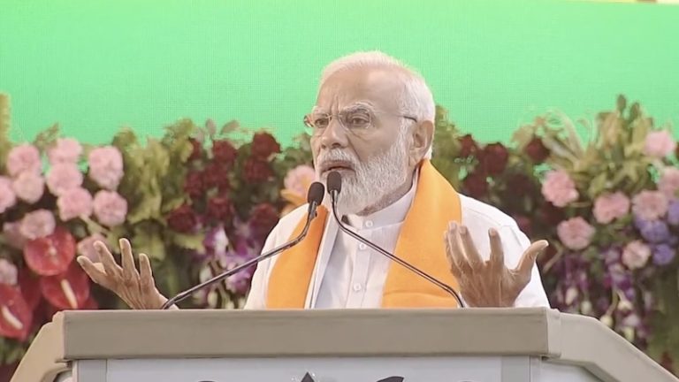 PM मोदी के 3 तीर- पसमांदा, तीन तलाक और UCC: 17 मुस्लिम जातियों के नाम गिना बताया शोषक कौन, कहा- घर में भी नहीं चलता अलग-अलग कानून
