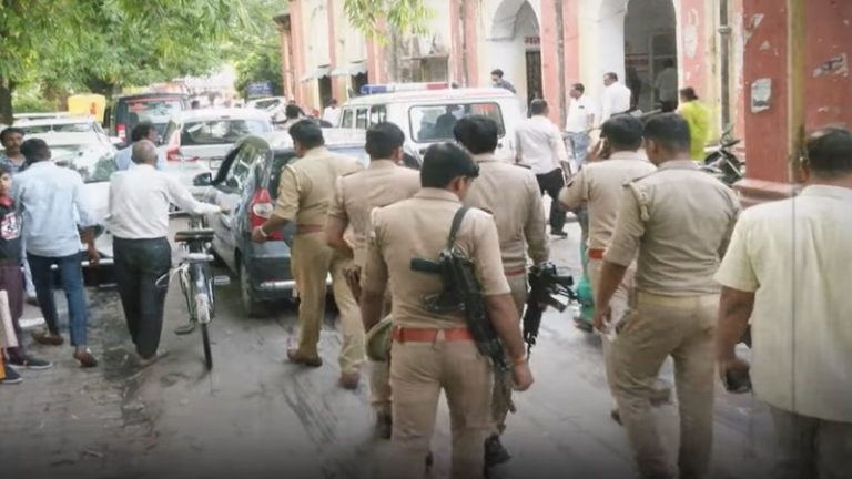 शौच के लिए निकली हिन्दू लड़की का जंगल में गैंगरेप: रिजवान समेत 5 गिरफ्तार, UP पुलिस NSA के तहत कर रही कार्रवाई