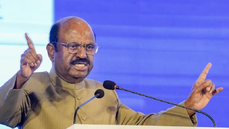 पंचायत चुनावों से पहले हिंसा पर बंगाल के गवर्नर सख्त, कहा- बातें नहीं, एक्शन दिखेगा: हाई कोर्ट ने केंद्रीय बलों की तैनाती का दिया है आदेश