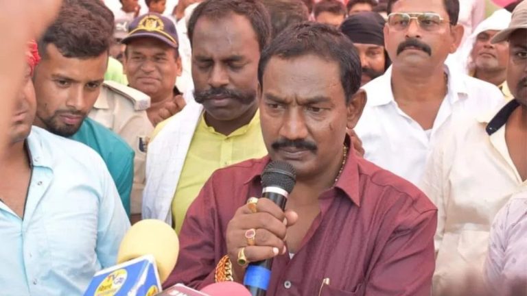 ‘रामचरितमानस को मस्जिद में लिखा गया था’: RJD विधायक रीतलाल यादव का विवादित बयान, BJP बोली- लालू के चरवाहे स्कूल में पढ़े थे