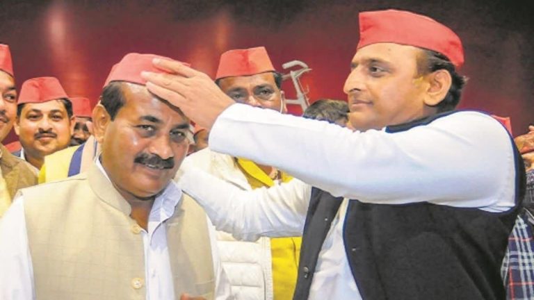 समाजवादी पार्टी को बड़ा झटका, कद्दावर नेता दारा सिंह चौहान ने छोड़ी पार्टी: MLA पद से भी दिया इस्तीफा, मऊ-गाजीपुर-बलिया समेत कई जिलों में प्रभाव