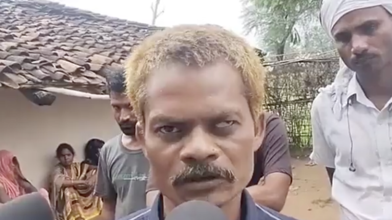 ‘प्रवेश शुक्ला को छोड़ दिया जाए, वो हमारे गाँव के पंडित हैं’: सीधी पेशाब कांड के पीड़ित की सरकार से माँग, बताया – मुझे आर्थिक सहायता मिली