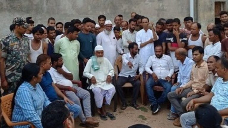 ‘अजान का समय है, DJ बंद करो और रास्ता बदलो’: मुस्लिमों ने OBC हिन्दू परिवार का शादी कार्यक्रम रोका, पुलिस को आकर कराना पड़ा समझौता