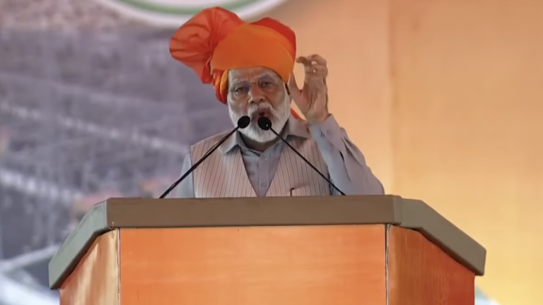 ‘कॉन्ग्रेस मतलब लूट की दुकान और झूठ का बाजार’: ‘छोटी काशी’ से PM मोदी ने राजस्थान को दी ₹24300 करोड़ की सौगात, बोले – यहाँ रक्षक ही भक्षक