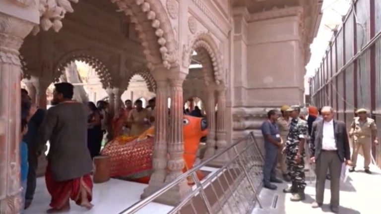 सावन का पवित्र सोमवार और ज्ञानवापी में ASI की टीम ने शुरू किया सर्वे… भागा मुस्लिम पक्ष, पूरे वाराणसी में हाई अलर्ट