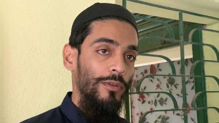 ‘ऑफिस में गलत तरीके से रोका, निकाह का झाँसा दे किया सेक्स’: बंगाल के MLA पर केस, फुरफुरा शरीफ दरगाह के पीरजादा भी हैं नौशाद सिद्दीकी