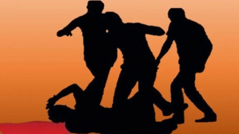 स्टेज पर चल रही थी कॉलेज फेस्ट की तैयारी… ‘जय श्रीराम’ बजते ही भड़क गए मुस्लिम लड़के, हिंदू छात्रों से की मारपीट: कर्नाटक के बीदर में FIR दर्ज