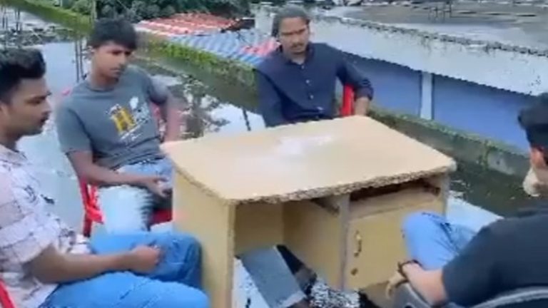 ‘पुलिस थाने की बिल्डिंग के अंदर धमाका’… वीडियो बना किया वायरल: रियाज, फवाज, मोहम्मद जैसमीन, सलीम, फारिश केरल से गिरफ्तार