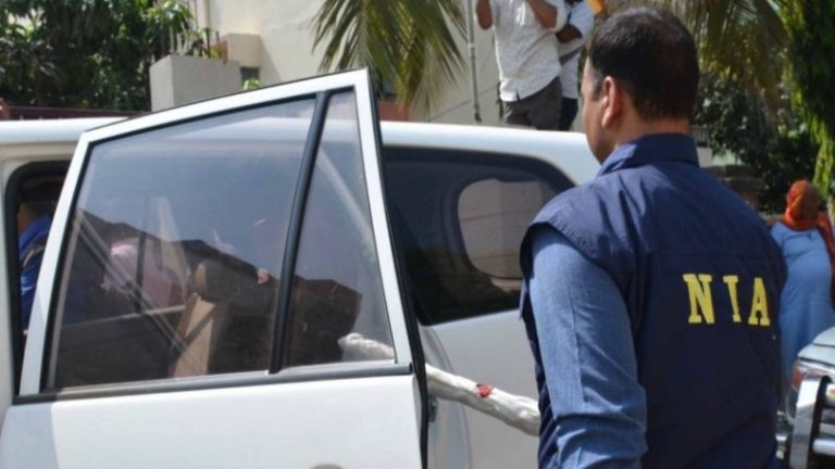 केरल में आतंकी संगठन PFI के कई ठिकानों पर NIA की छापेमारी, तड़के सुबह शुरू हुई कार्रवाई: जब्त हो चुकी है करोड़ों की संपत्ति
