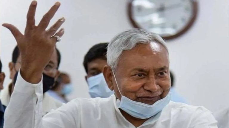 बिहार में जारी रहेगी जाति जनगणना, पटना हाईकोर्ट का निर्णय: नीतीश सरकार ने दलील दी थी कि आरक्षण को 50 प्रतिशत करने के लिए जाति जानना जरूरी