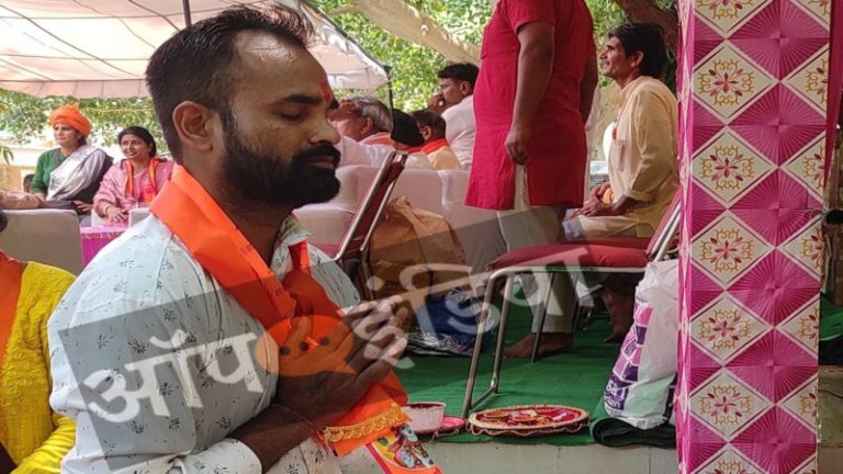 नल्हड मंदिर से जिन्दा बचा लिए गए थे प्रदीप कुमार, घर लौटते हुए मुस्लिम भीड़ ने मार डाला: घायल चश्मदीद का दावा- बच्चे-बूढ़े सबने घेर कर मारा