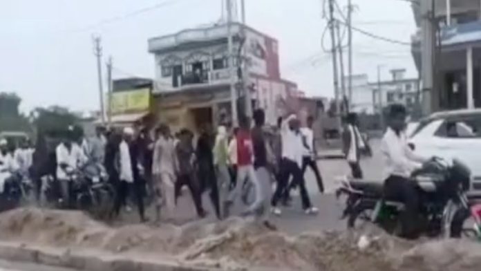 नूहं में सड़कों पर 'अल्लाह हू अकबर' चिल्लाते दंगाई