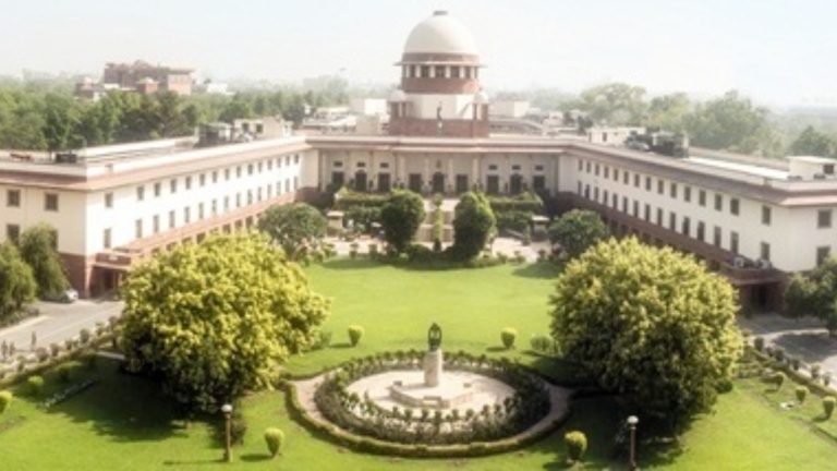 सुप्रीम कोर्ट ने भी माना दो विधान नहीं चलेगा, कहा- 1947 से पूरे देश में एक ही संविधान: जानिए 370 पर सुनवाई के दौरान क्या हुआ