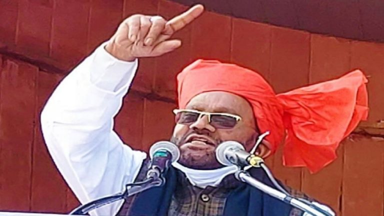 ‘स्वामी प्रसाद मौर्य की जीभ काटने पर ₹10 लाख इनाम’: कॉन्ग्रेस नेता का ऐलान, एक अन्य ने घोषणा की – जुतियाने पर मिलेंगे ₹1100 रुपए