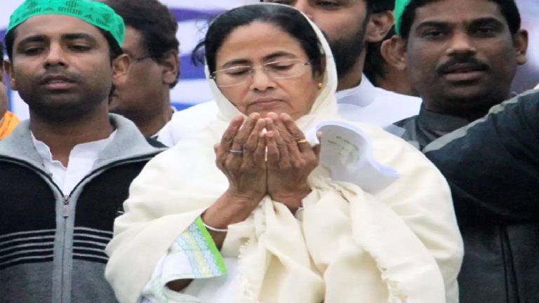 बंगाल की CPIM सरकार की मुस्लिम तुष्टिकरण की नीति को ममता सरकार ने आगे बढ़ाया: 24 घंटे में लिए ताबड़-तोड़ फैसले, सुप्रीम कोर्ट में हलफनामे में चौंकाने वाले खुलासे