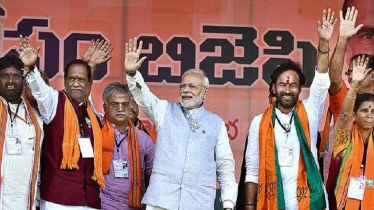 तेलंगाना में तेज़ी से आगे बढ़ रही थी BJP, अचानक क्यों उखड़ने लगे पाँव? BRS के उम्मीदवार तय तो कॉन्ग्रेस की गारंटियाँ, कभी बढ़त बना रही भाजपा अब स्थिर
