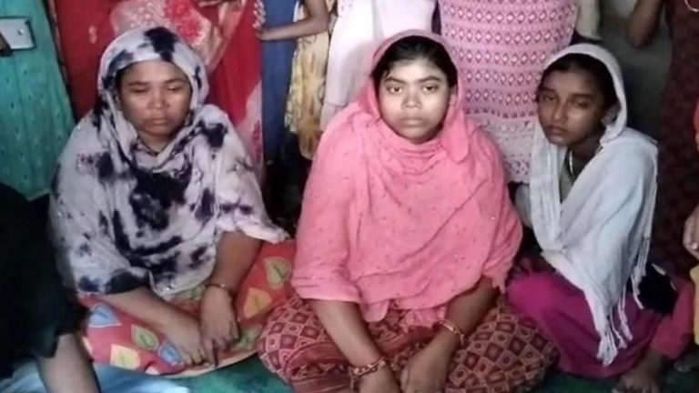 लोन चुकाने के लिए पड़ोसन की सवा साल की बच्ची का दबा दिया गला, बालियाँ और चेन नोंचने के बाद नदी में फेंकी लाश: बंगाल में नाएजा बीबी गिरफ्तार