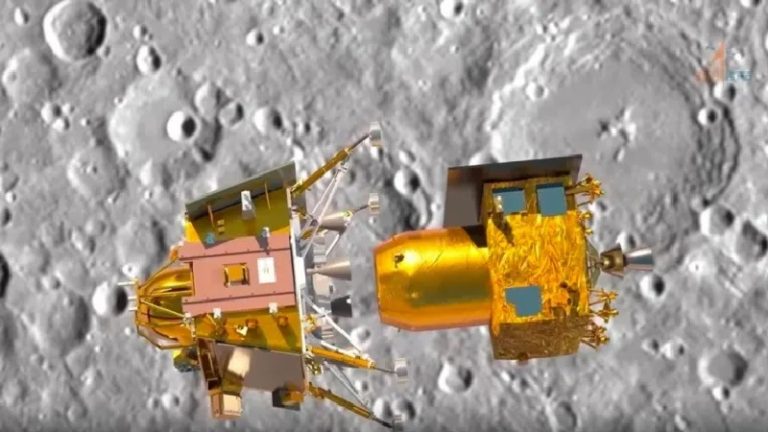 चाँद पर फिर हुई विक्रम लैंडर की सॉफ्ट लैंडिंग, 40 CM की लगाई छलांग: ISRO ने कहा- इससे मानव मिशन को मिलेगी मदद