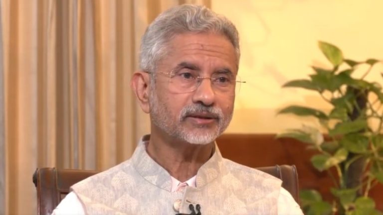 ‘India, That Is Bharat – ये संविधान में भी लिखा है’: ‘भारत’ का विरोध कर रहे विपक्षी दलों को विदेश मंत्री S जयशंकर का जवाब, कहा – पढ़ने के लिए करूँगा आमंत्रित