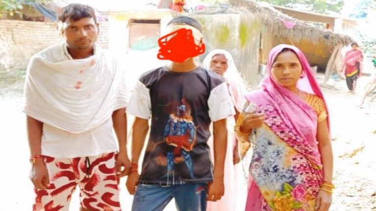 पैगंबर मोहम्मद के जन्मदिन पर मुस्लिम भीड़ नए रास्ते से निकाल रहा थी जुलूस, हिंदुओं ने रोका तो की मारपीट, छतों से पथराव भी