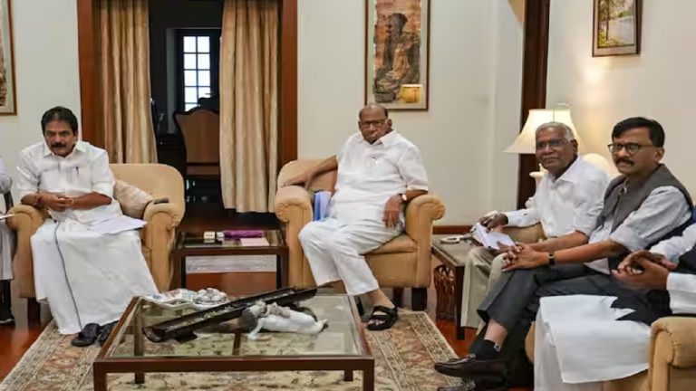 भोपाल में पहली रैली, न्यूज़ एंकरों के बॉयकॉट की भी योजना: शरद पवार के घर पर I.N.D.I. गठबंधन की बैठक, सीट बँटवारे पर हुआ ये फैसला