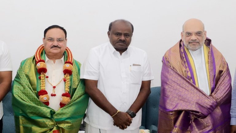 NDA में शामिल हुई कर्नाटक की JDS, कुमारस्वामी ने दिल्ली में की जेपी नड्डा और अमित शाह से मुलाकात, लोकसभा चुनाव पर नजर
