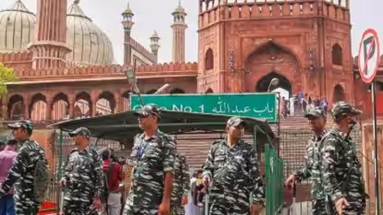 ‘जामा मस्जिद में रखा है बम’: जुमे के दिन छुट्टी के लिए मदरसे के लड़के ने किया था फर्जी फोन कॉल, G20 समिट से पहले अटक गई थीं सुरक्षा एजेंसियों की साँसें