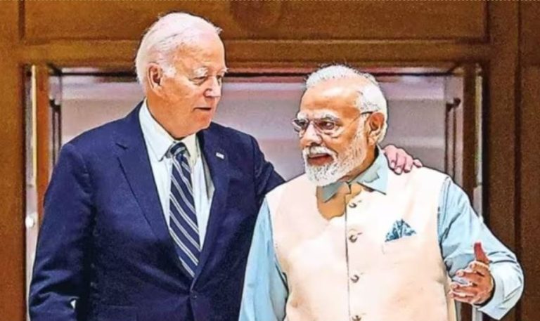 अमेरिकी राष्ट्रपति भारत आकर G20 से पहले पादरी के साथ करते हैं प्रार्थना-भोज… चुप हैं वामपंथी-सेक्युलर क्योंकि निशाना सिर्फ हिंदू धर्म को है बनाना 