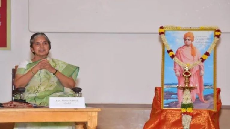 विवेकानन्द केंद्र की उपाध्यक्ष निवेदिता भिडे को झेलना पड़ा वामपंथियों और इस्लामवादियों के दुष्प्रचार का वार, विश्व धर्म संसद ने उनका भाषण रद्द किया