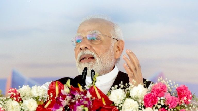 उत्तराखंड की ‘घोडा लाइब्रेरी’ से लेकर राजस्थान में 30000 साँपों को बचाने वाले व्यक्ति तक, ‘मन की बात’ में PM मोदी ने बताई सच्ची कहानियाँ, बोले – देखने जाइए हेरिटेज साइट्स