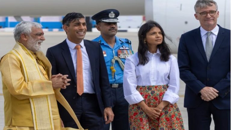 G-20 में शामिल होने दिल्ली आए ऋषि सुनक का ‘जय सियाराम’ से अभिवादन, दामाद के रूप में स्वागत: बोले ब्रिटिश PM- समय मिला तो मंदिर जाऊँगा