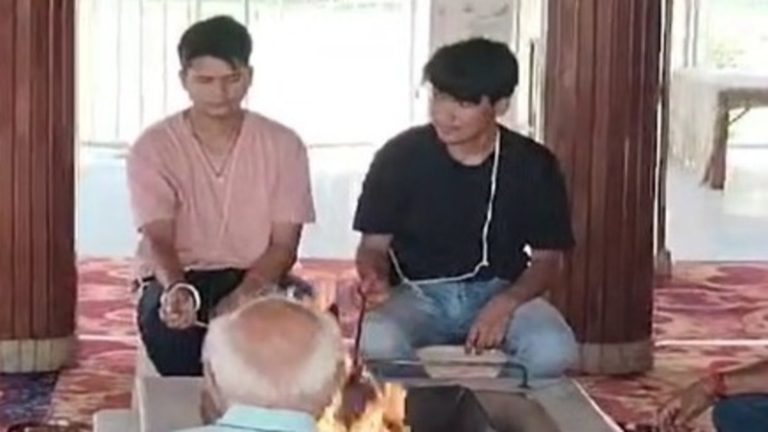 उत्तराखंड के दो मुस्लिम भाइयों ने की घर वापसी: हिंदू थी माँ, लेकिन शौहर ने दिया था धोखा; अरमान और इस्माइल की दोनों बहनों के पति भी हिंदू