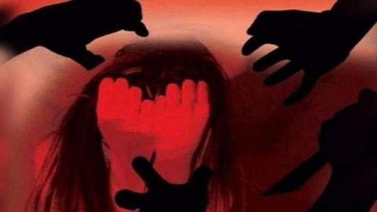 ई-रिक्शा ड्राइवर सुअलीन ने 6 साल बच्ची से कुकर्म कर मार डाला, भाई रिजवान ने खून साफ किया: शव को ठिकाने लगाने से पहले अलीगढ़ पुलिस ने दबोचा