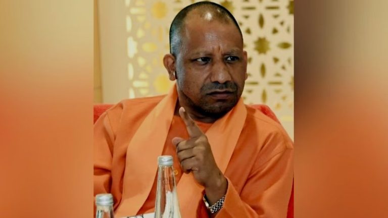 इजरायल-फिलिस्तीन पर भारत के स्टैंड से अलग बोला तो होगी कड़ी कार्रवाई: यूपी के CM योगी की चेतावनी, जुमे पर रही कड़ी निगरानी