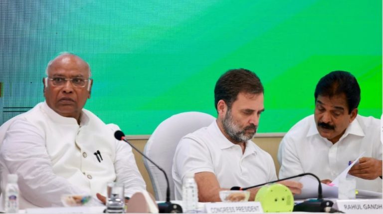 कॉन्ग्रेस का हाथ फिलिस्तीन के साथ, CWC में प्रस्ताव पास कर किया समर्थन: इजरायल में हमास की बर्बरता पर एक दिन में ही मारी पलटी
