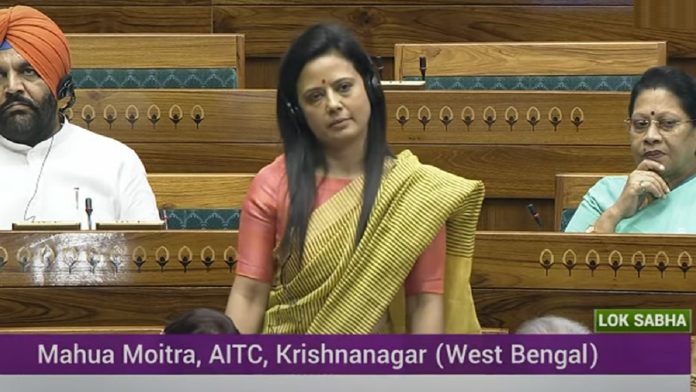 टीएमसी सांसद महुआ मोइत्रा