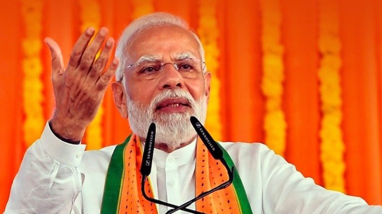 सरदार पटेल की जयंती पर देश भर से जमा हुई मिट्टी से बनेगी ‘अमृत वाटिका’, युवाओं के लिए नया संगठन भी: ‘मन की बात’ में PM मोदी ने मीराबाई को बताया प्रेरणा पुंज