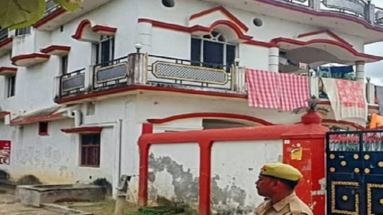 सरकारी जमीन पर कब्जा कर बना है प्रेम यादव का आलीशान घर, पैमाइश में खुलासे के बाद चलेगा बुलडोजर: देवरिया के गाँव में धारा-144 लागू, दुबे परिवार का हुआ था नरसंहार