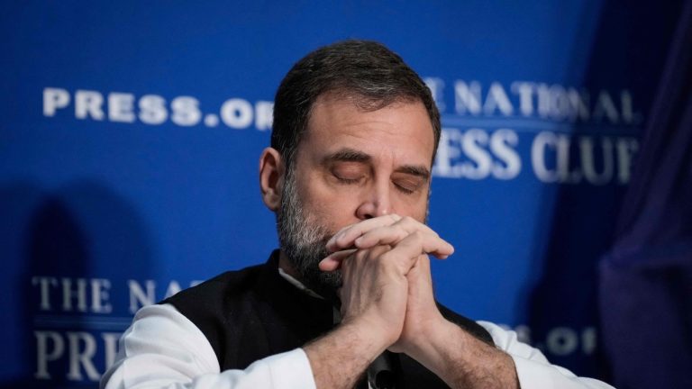 OBC को पहले दादी-पापा ने ठगा, अब राहुल गाँधी समझ रहे मूर्ख: पिछड़ों का हिस्सा मुस्लिमों को दिया, अब दलितों का हक ईसाइयों को देने की तिकड़म भिड़ा रही कॉन्ग्रेस