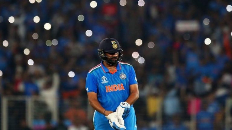 भारत का बच्चा-बच्चा जय श्री राम बोलेगा… गेंदबाजों के ‘मंतर’ के बाद आया हिटमैन का बवंडर, वर्ल्ड कप में भारत ने पाकिस्तान को पटका: गरजा रोहित शर्मा का बल्ला