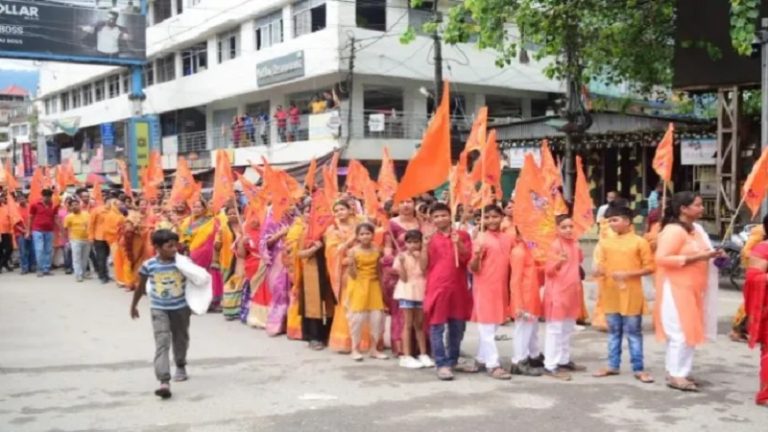 बंगाल पुलिस को हाईकोर्ट का झटका: हिन्दुओं की यात्रा को मिली अनुमति, VHP-बजरंग दल करेंगे ‘शौर्य जागरण’ का शंखनाद